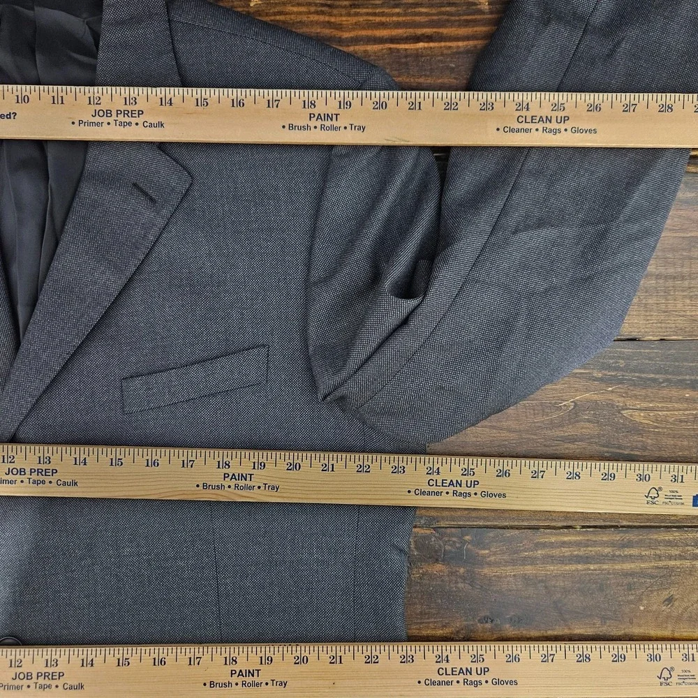 Land's End Men's Sport Coat Blazer Three Button Gray Birds Eye Wool Size 46R